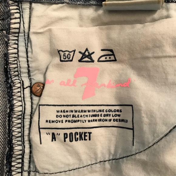 7 for All Mankind Medium Wash Jeans - Picture 4 of 6